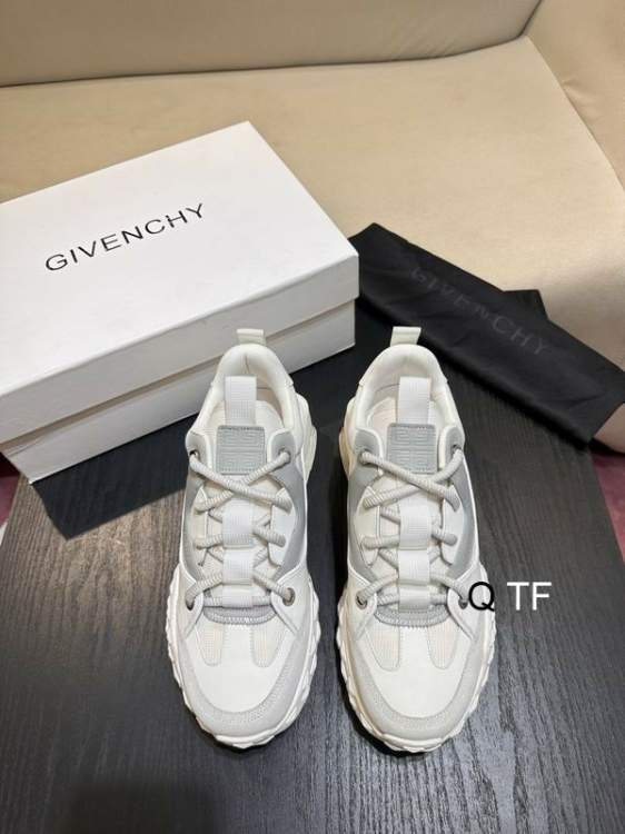 Picture of Givenchy Shoes _SKUGivenchysz38-455CTF08095773